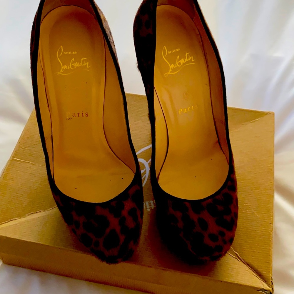 Red bottoms size 8
